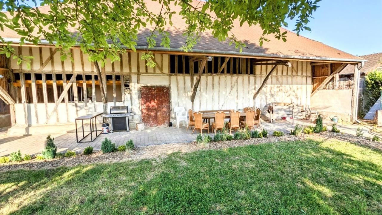 Maison Calme 14 Personnes, Piscine, Jardin Et Parking 布彻瑞斯 外观 照片