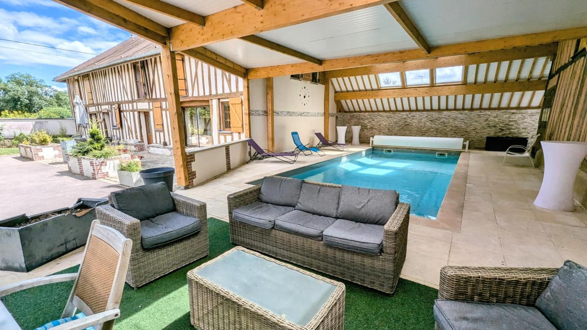 Maison Calme 14 Personnes, Piscine, Jardin Et Parking 布彻瑞斯 外观 照片